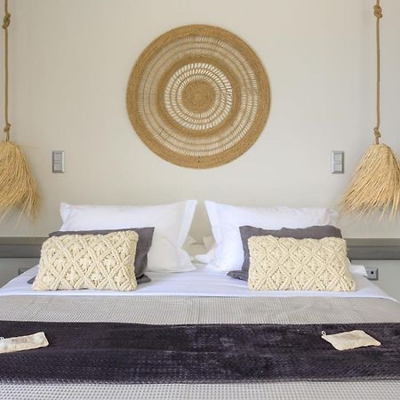 Iliades Luxury Boutique Suites Batsíon Eksteriør bilde